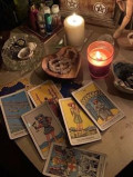 Tarot! Tiragens a partir de 7 reais! Estudo tarot há 2 anos! Comecei a fazer tiragens com preços bem acessíveis!